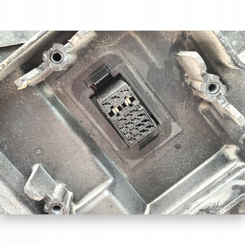 LAMPA LEWA Volvo V70 III XC70 II XENON lewy przód przednia europa 31353532 - 14
