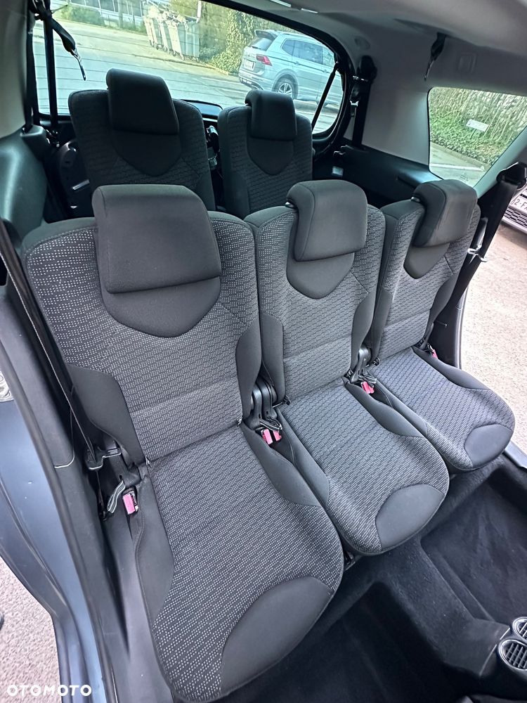 Peugeot 308 1.6 Premium - 8