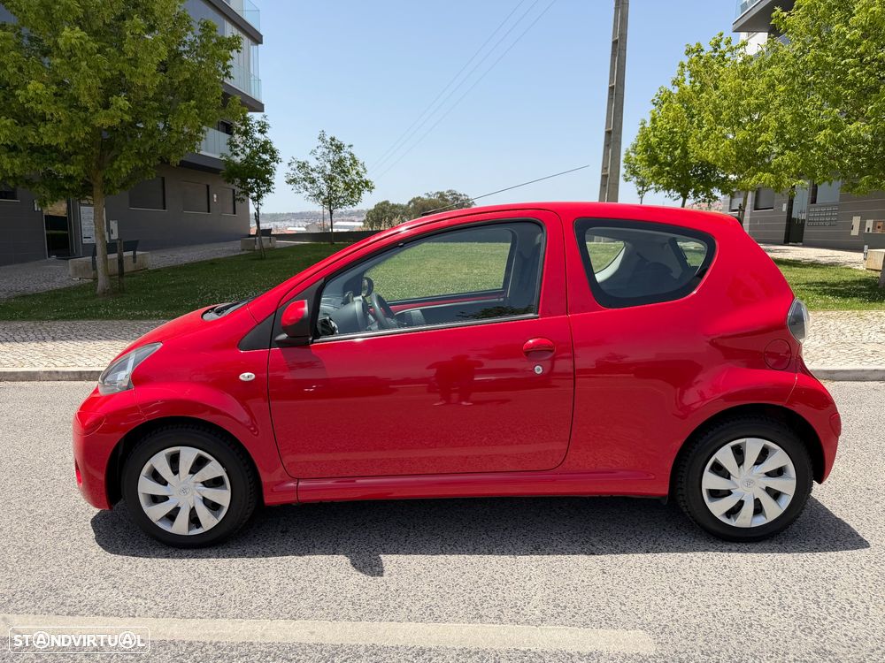 Toyota Aygo 1.0 Red Edition - 4