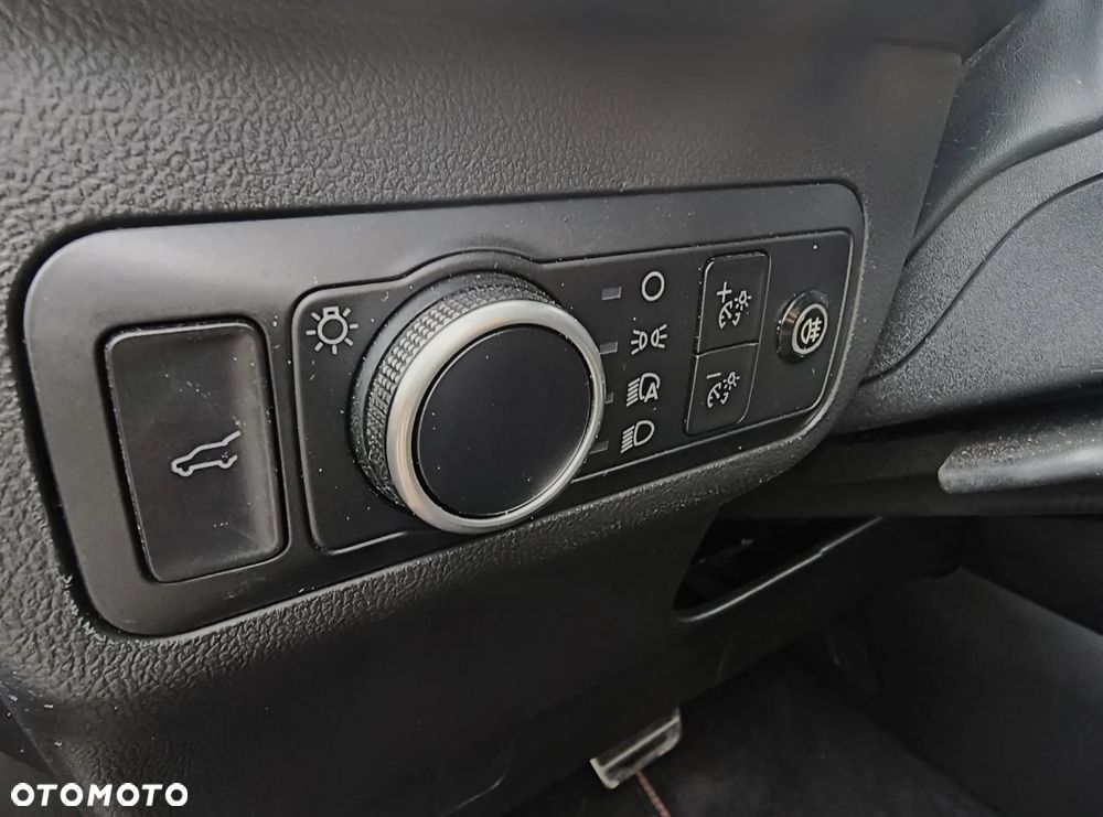 Ford Escape - 32