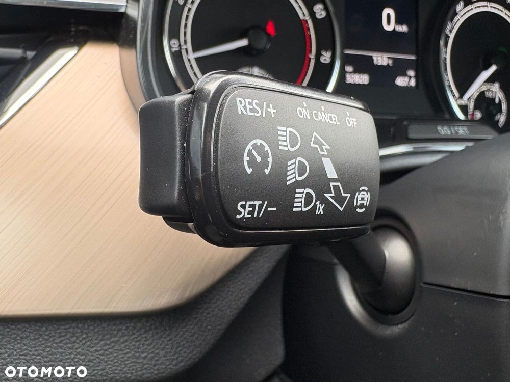 Skoda Scala 1.5 TSI Style DSG - 23