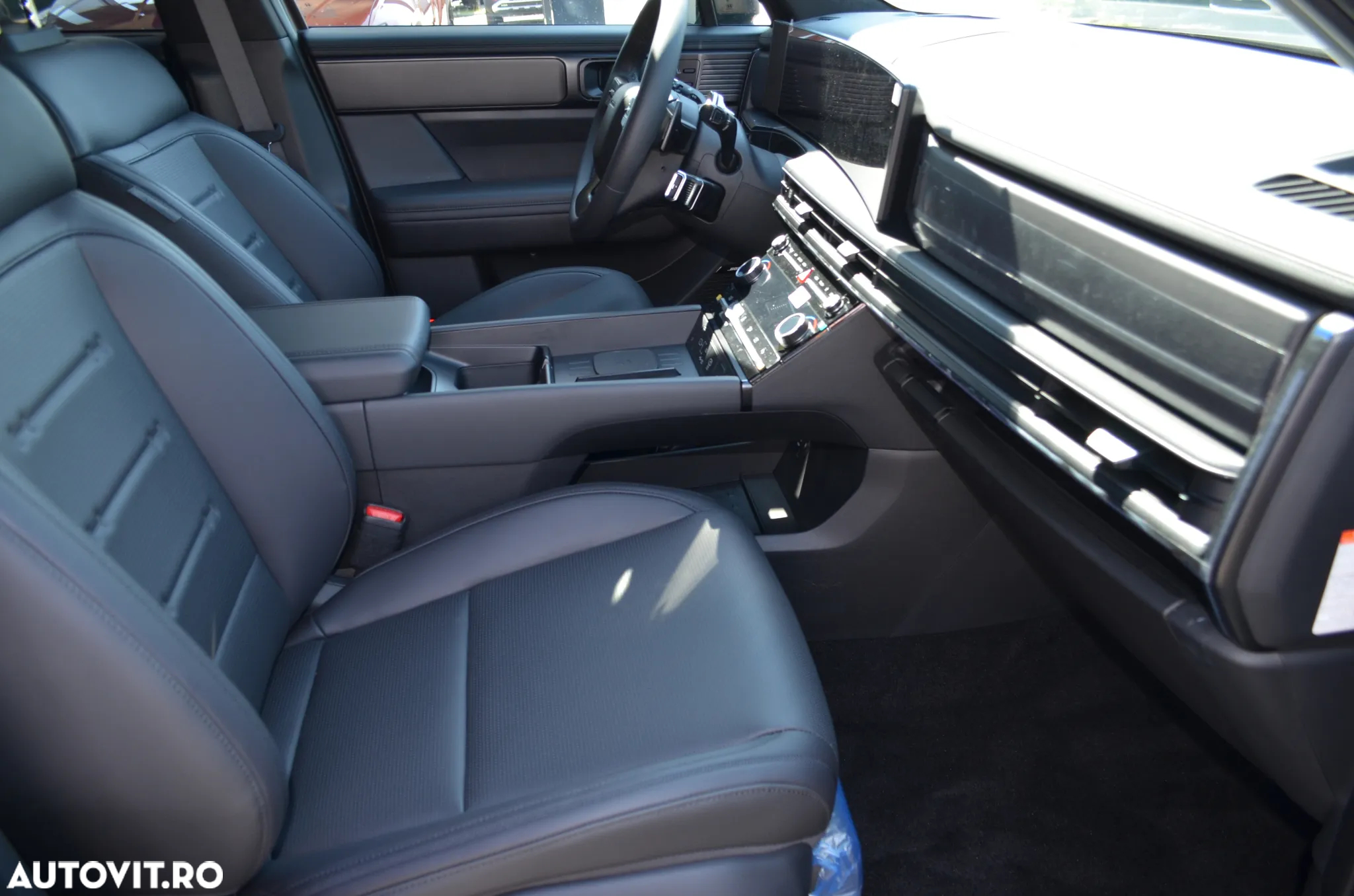 Hyundai Santa Fe - 11