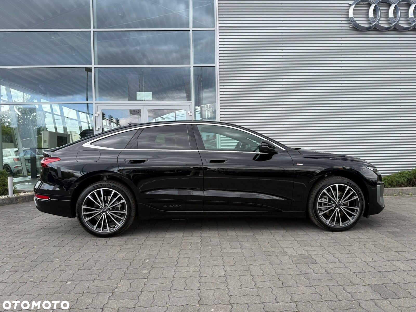Audi A6 e-tron - 5