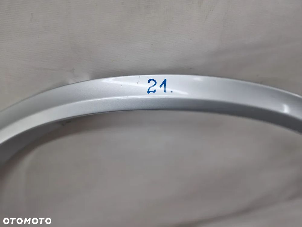 BMW X5 E70 M-PAKIET 07-13 PRAWA LISTWA NAKŁADKA BŁOTNIKA PRZEDNIA PRZÓD , NR 51778036654 , NR AUKCJI NB21 - 4