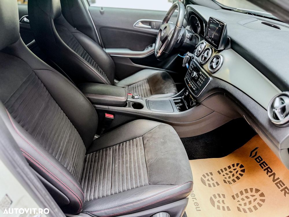 Mercedes-Benz GLA 200 d 4MATIC 7G-DCT AMG Line - 24