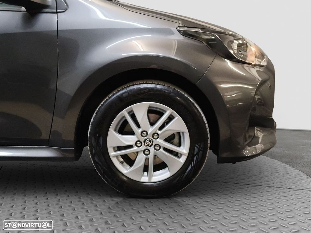 Toyota Yaris 1.5 HDF Comfort Plus - 37
