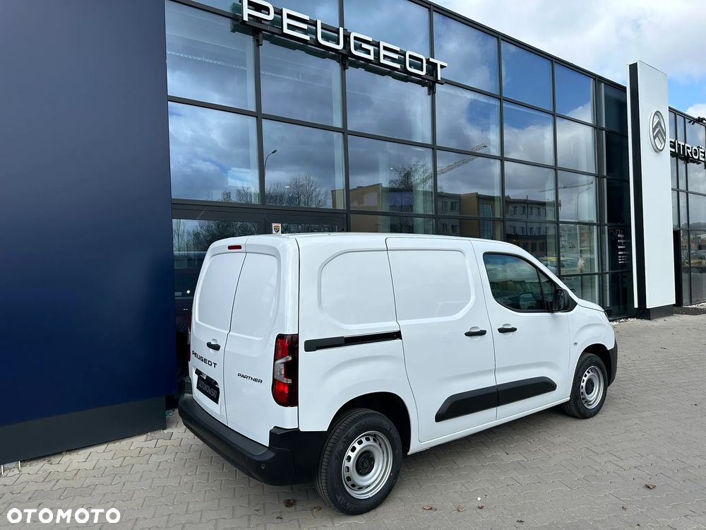 Peugeot Partner Furgon M Diesel 100KM Manual - 14