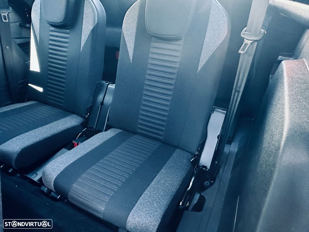 Peugeot 5008 1.5 BlueHDi Active Pack EAT8 - 11