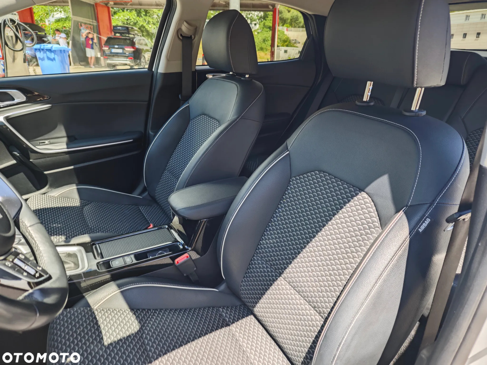 Kia XCeed 1.5 T-GDI Business Line DCT - 27