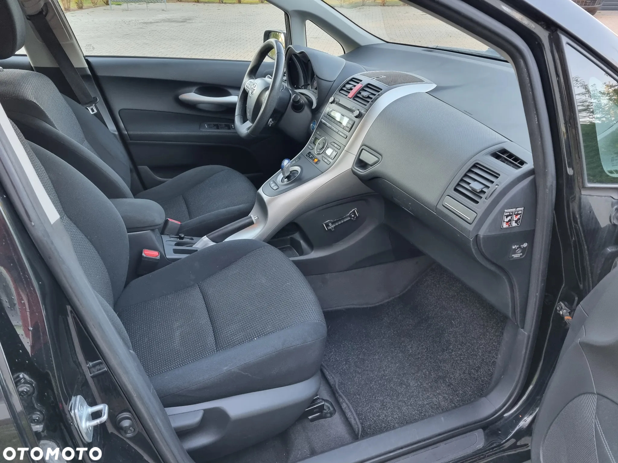 Toyota Auris 1.8 HSD Luna - 14