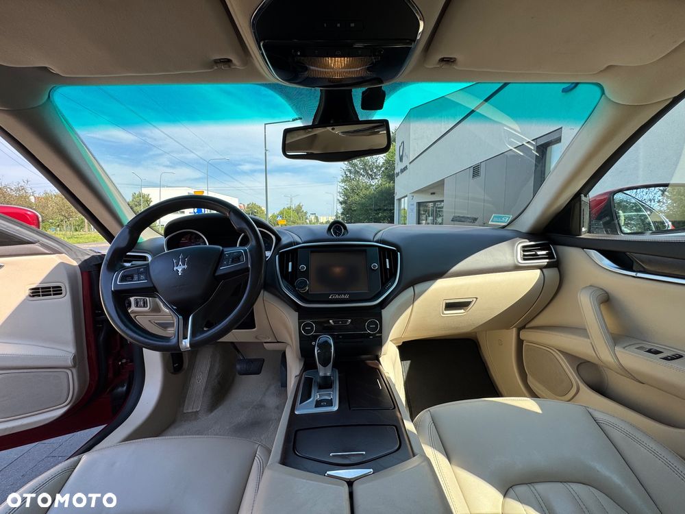 Maserati Ghibli - 15
