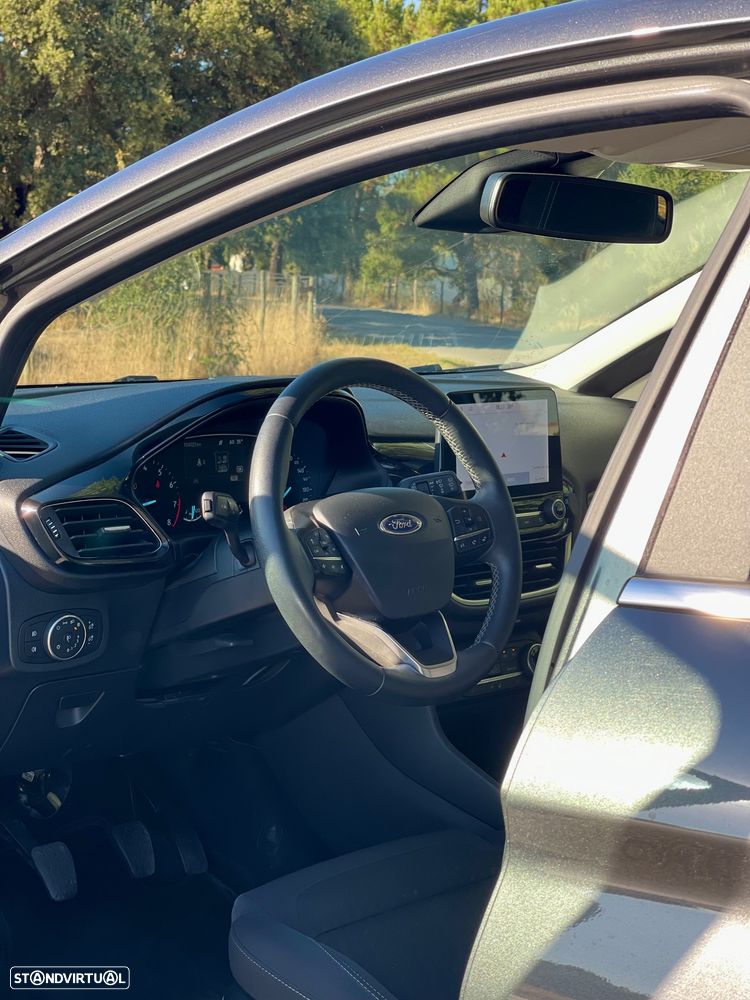 Ford Fiesta 1.0 EcoBoost S&S TITANIUM X - 13