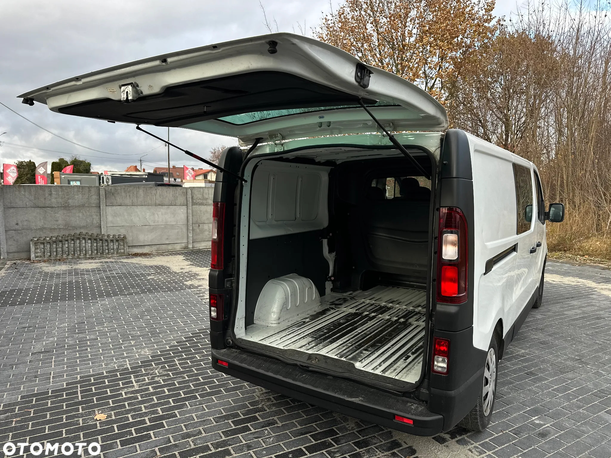 Renault TRAFIC - 15