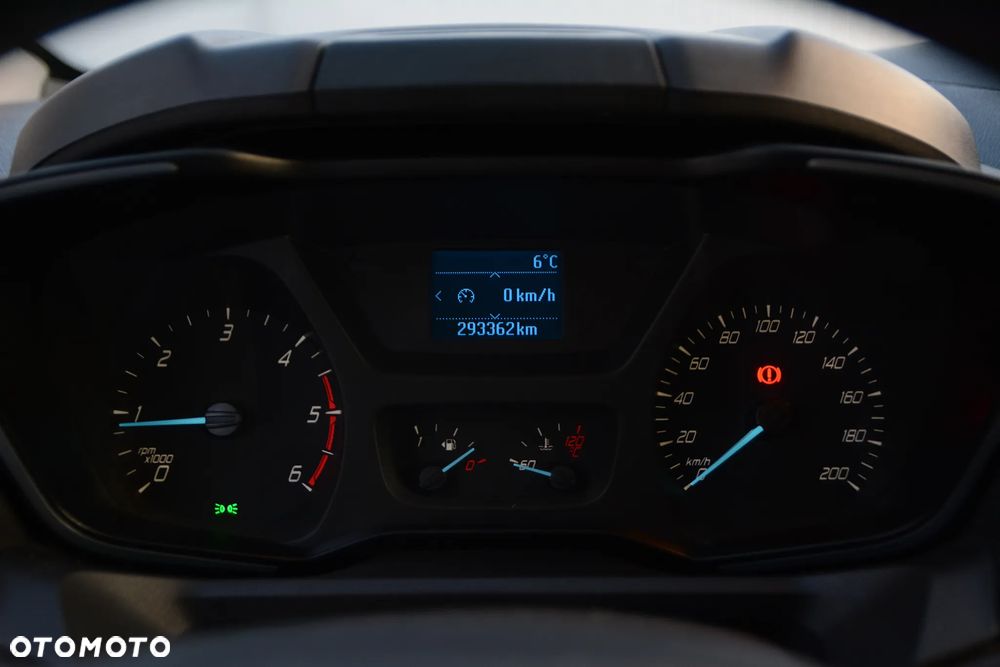 Ford Transit Custom - 21