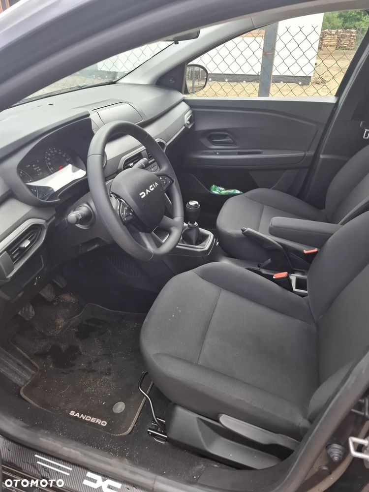 Dacia Sandero - 17