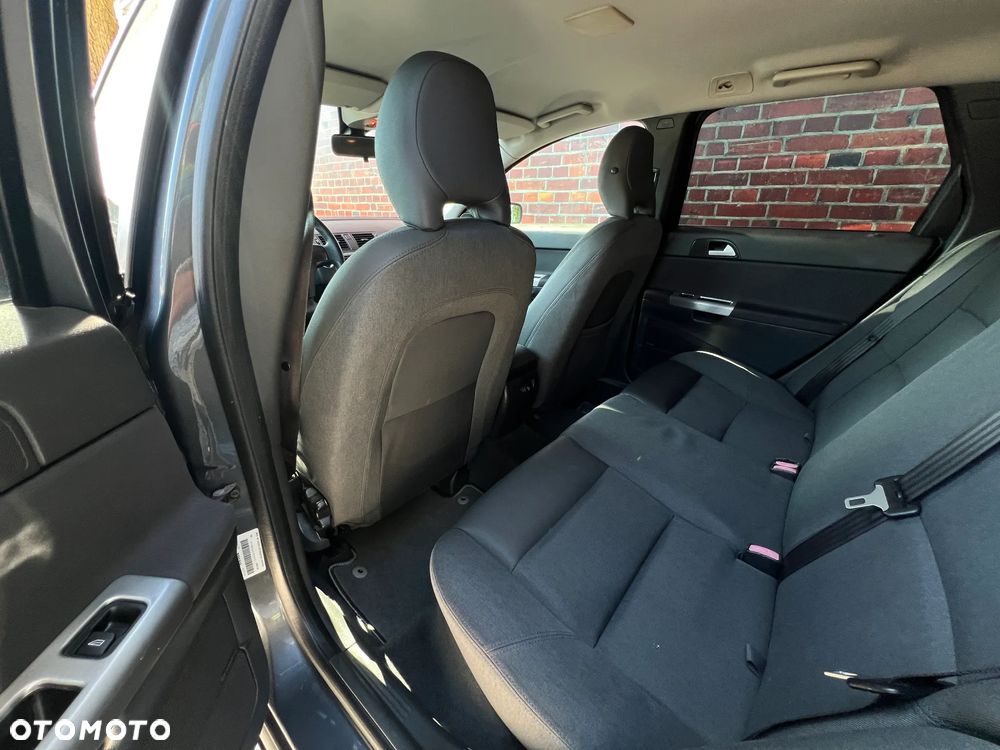 Volvo V50 2.4 - 13