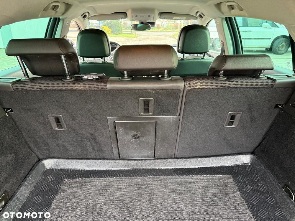 Opel Insignia 2.0 CDTI - 10