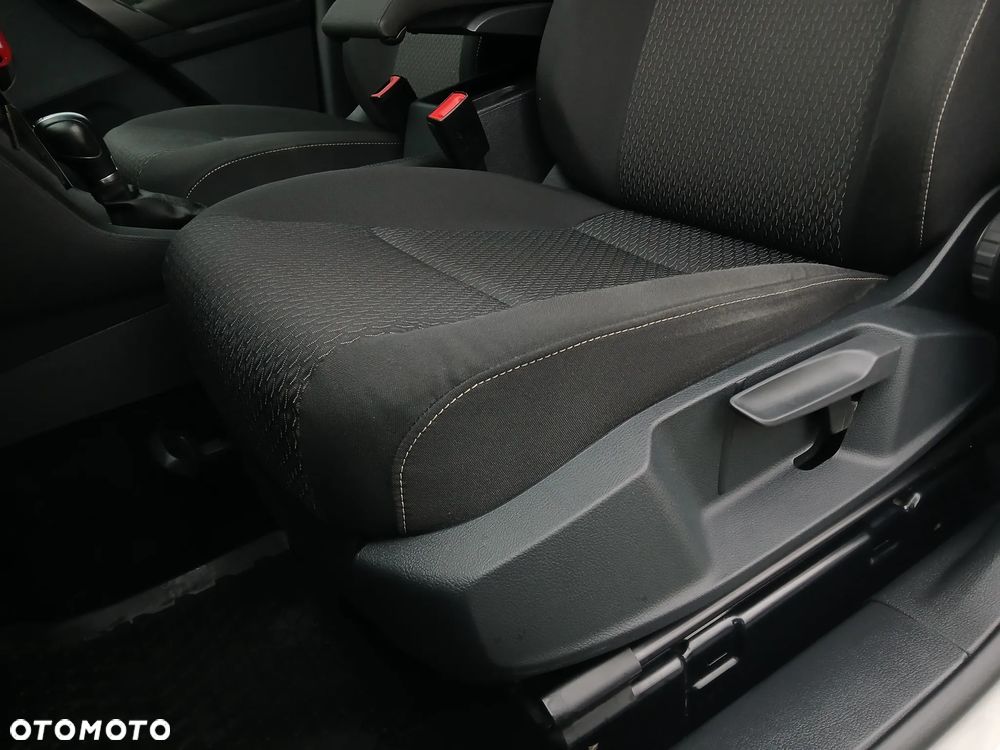 Volkswagen Caddy 1.4 TSI Trendline DSG - 27