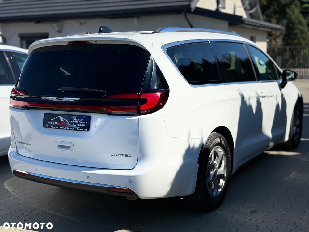 Chrysler Pacifica - 7