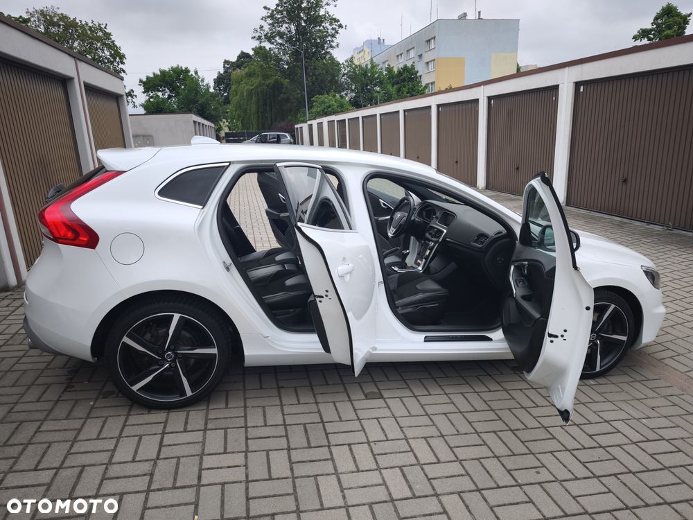 Volvo V40 D4 RDesign - 9