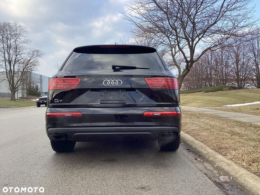 Audi Q7 - 5