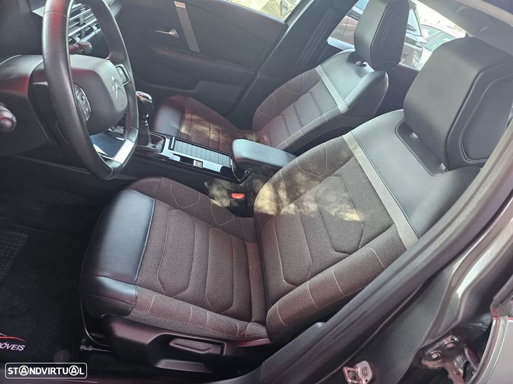 Citroën C4 PureTech 130 Stop&Start FEEL PACK - 7