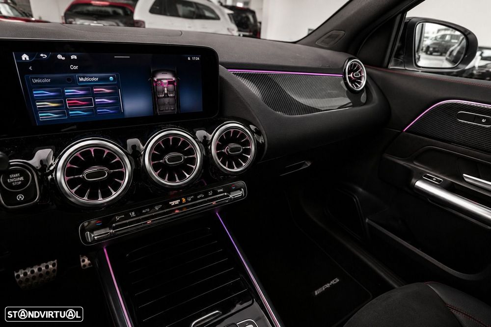 Mercedes-Benz GLA 200 d AMG Line - 39