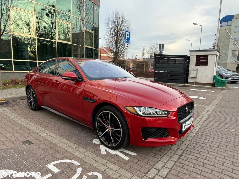 Jaguar XE S - 1