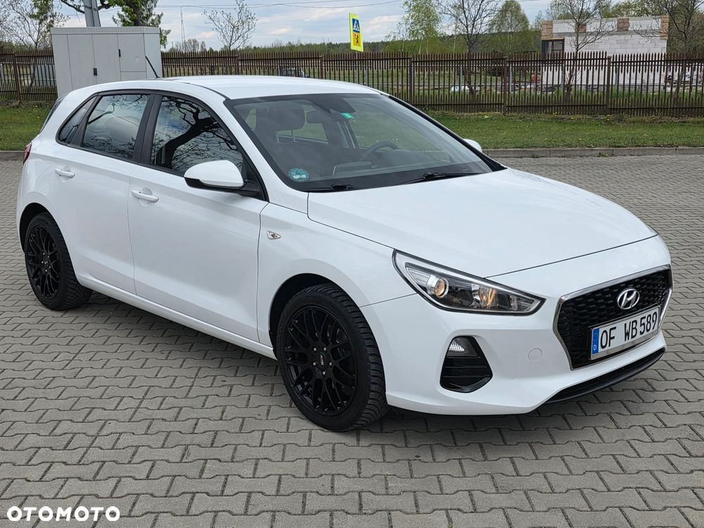 Hyundai i30 1.4 Classic - 9