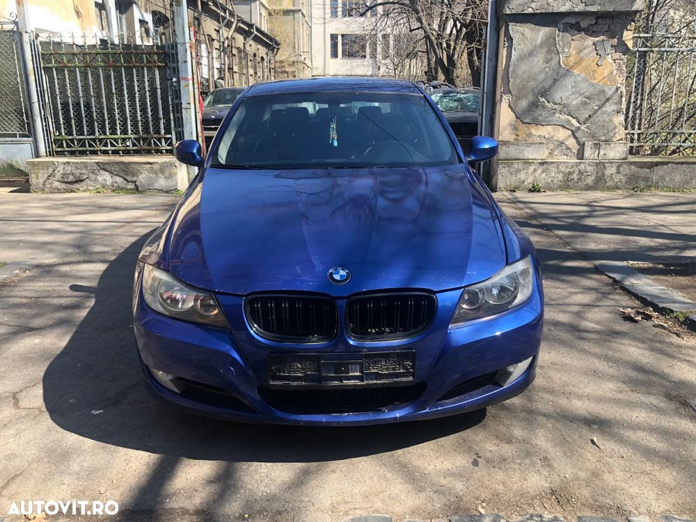 Dezmembrez Bmw Seria 3 E90 320D 163CP 2009 albastru facelift N47D20C - 2