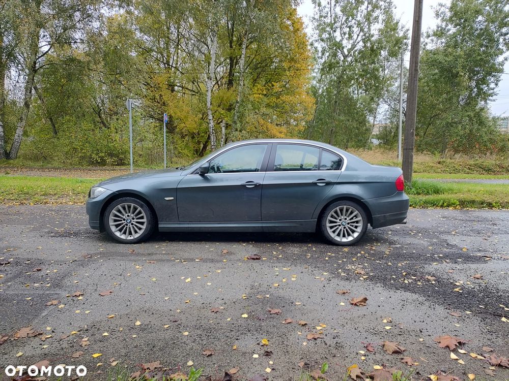 BMW Seria 3 318d - 1