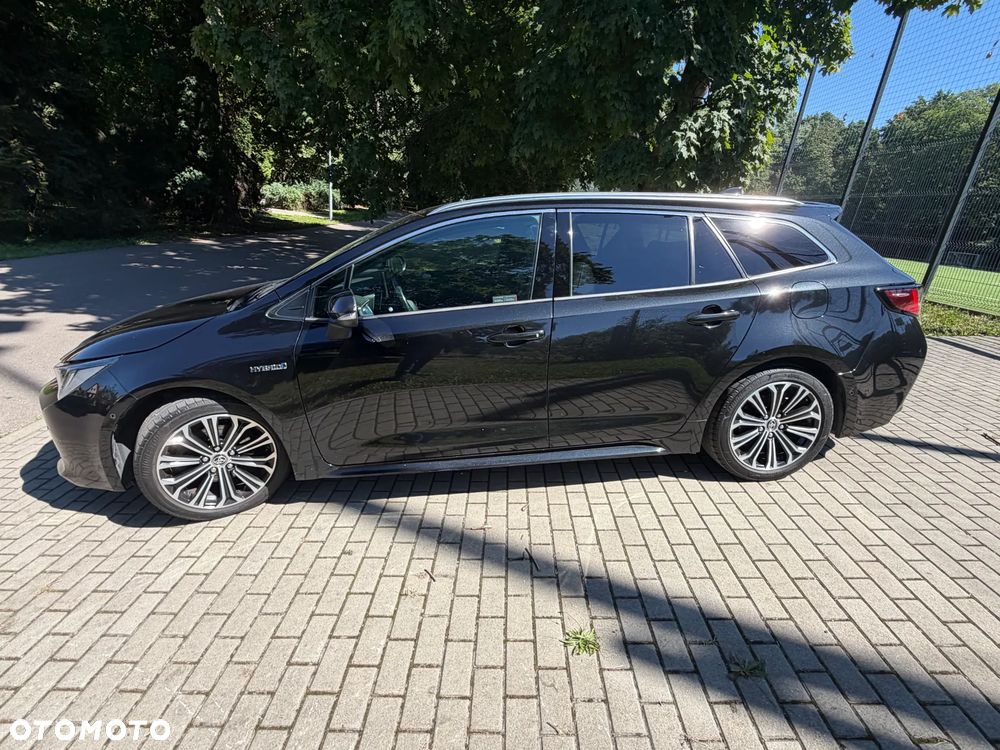 Toyota Corolla 2.0 Hybrid Executive - 1