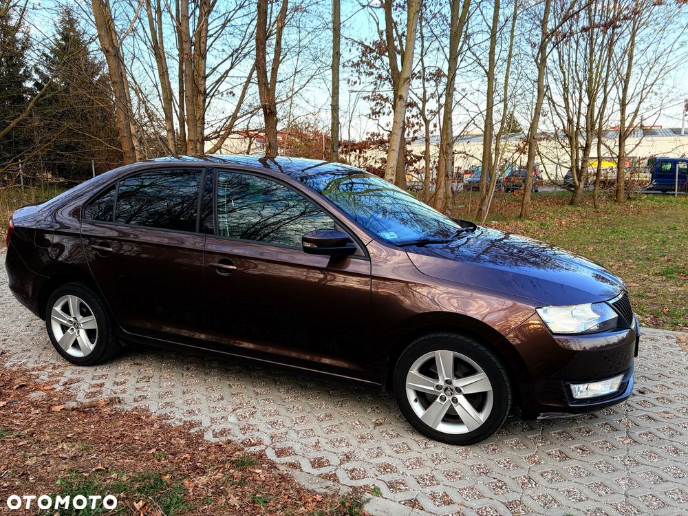 Skoda RAPID 1.2 TSI Ambition - 19
