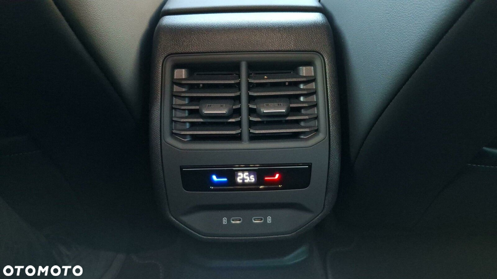 Cupra Leon 2.0 TDI DSG - 25