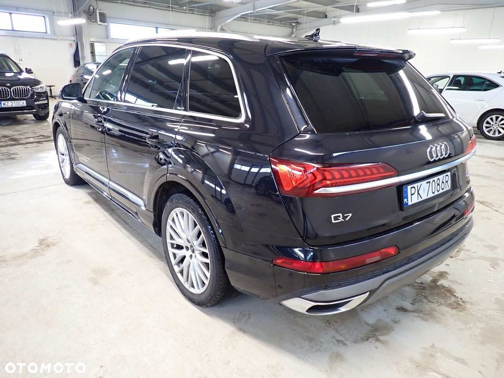 Audi Q7 - 6