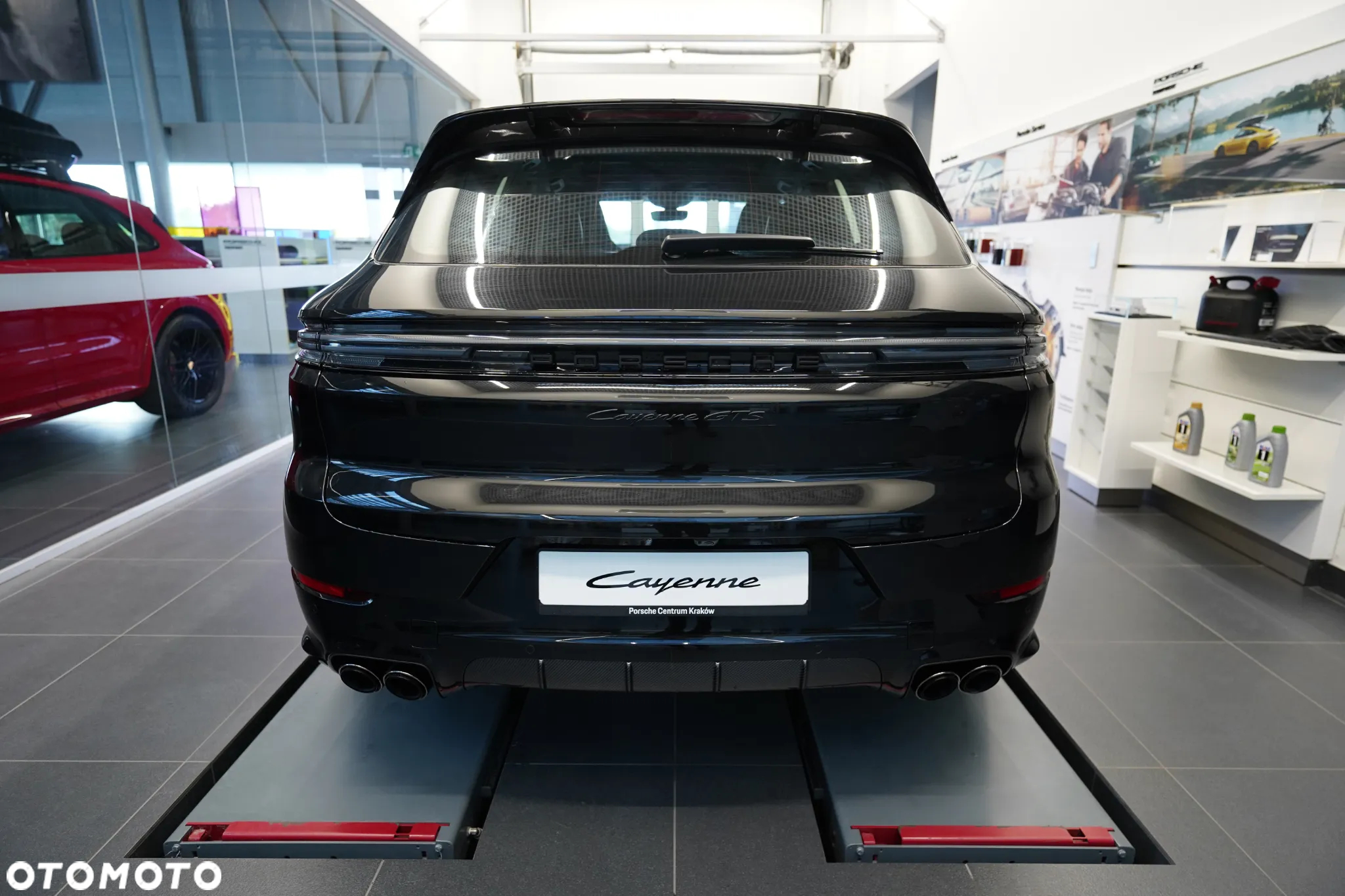 Porsche Cayenne GTS - 5