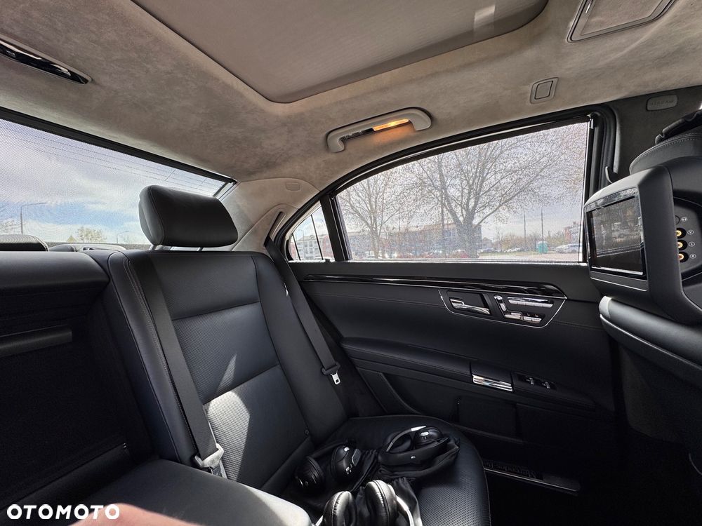 Mercedes-Benz Klasa S 500 L BlueEffICIENCY 4-Matic - 25