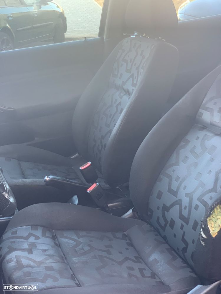 VW Golf 1.9 TDi Confortline AC - 6