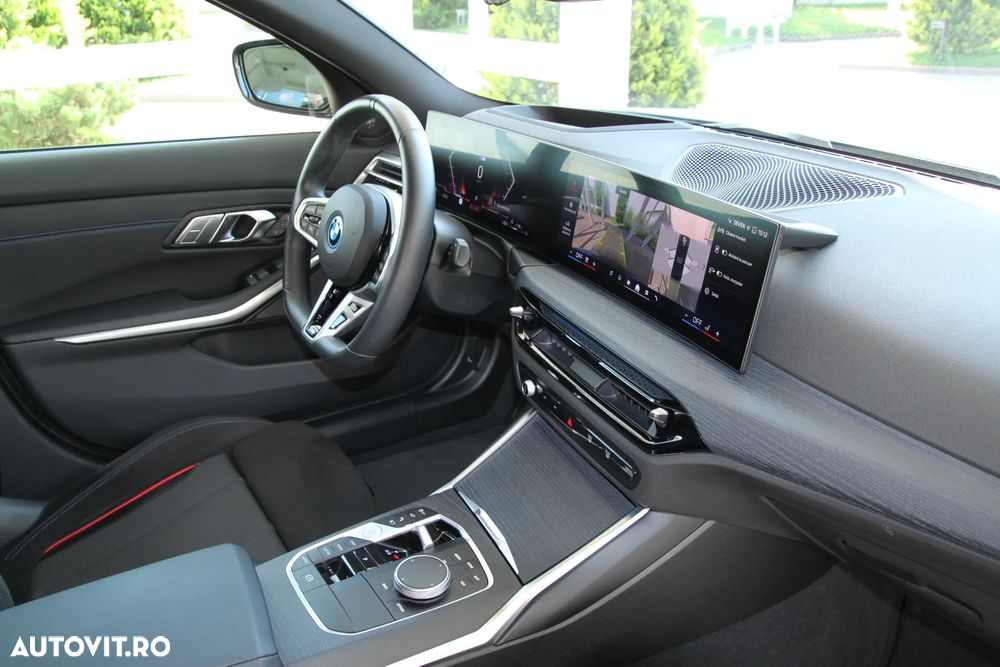 BMW Seria 3 330e xDrive AT PHEV - 36