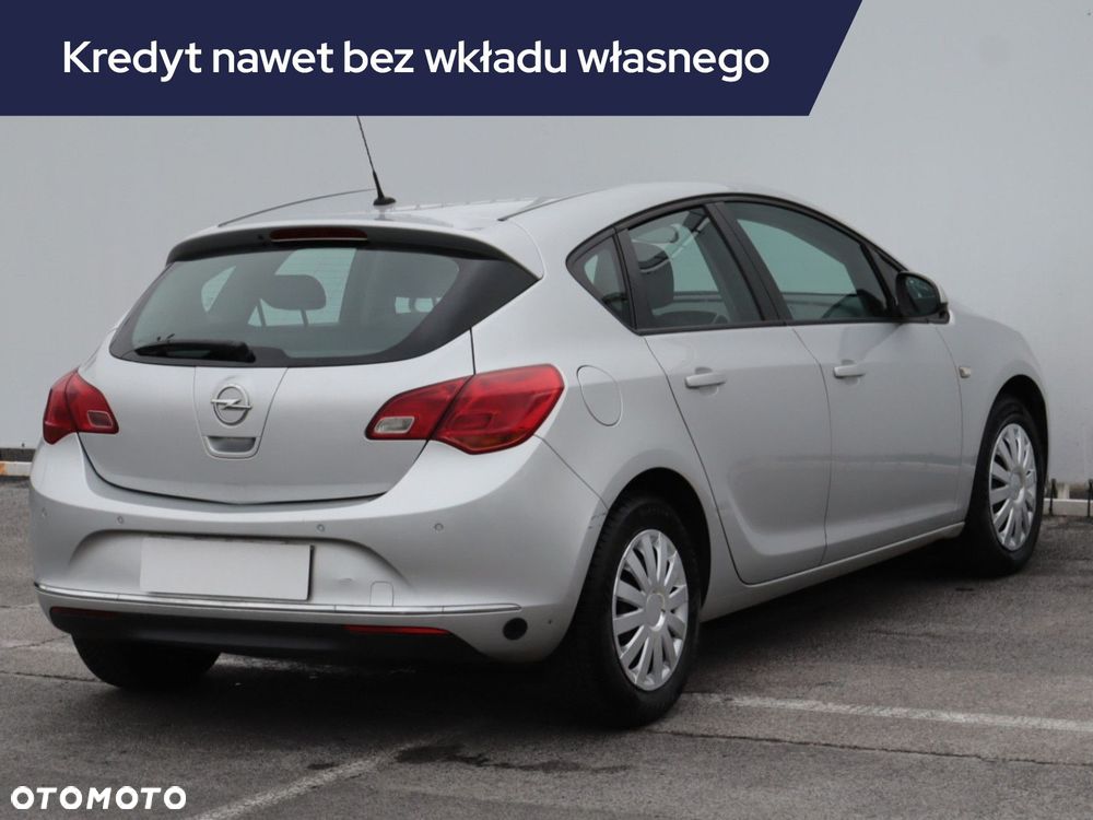 Opel Astra - 7