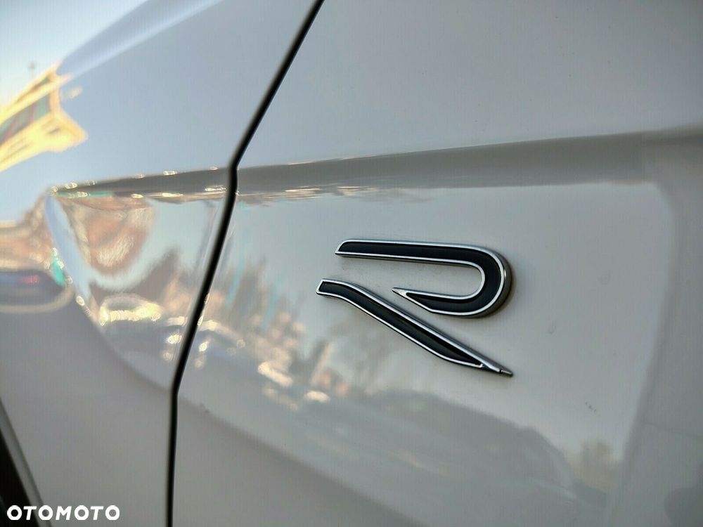 Volkswagen T-Cross - 22