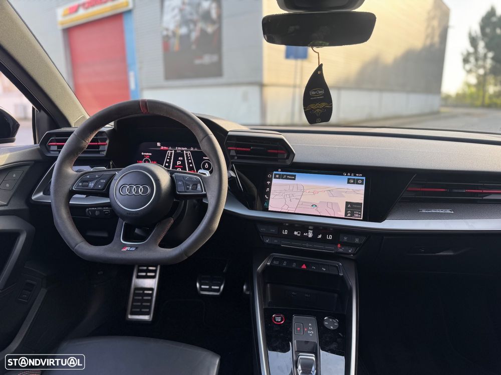 Audi RS3 Limousine 2.5 TFSI quattro S tronic - 10