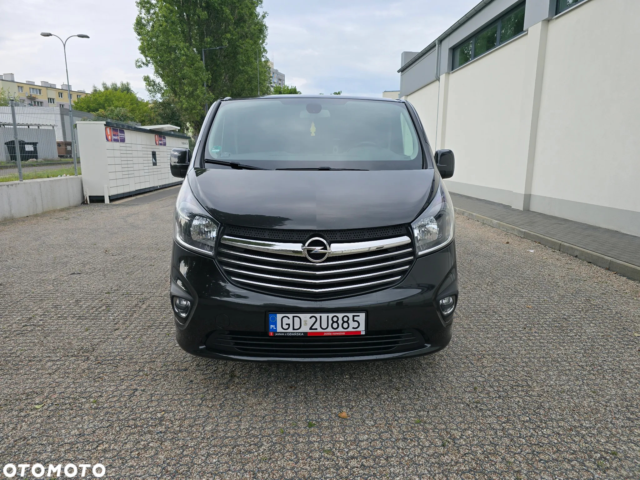 Opel Vivaro L2H1 2,9t Elegance - 8
