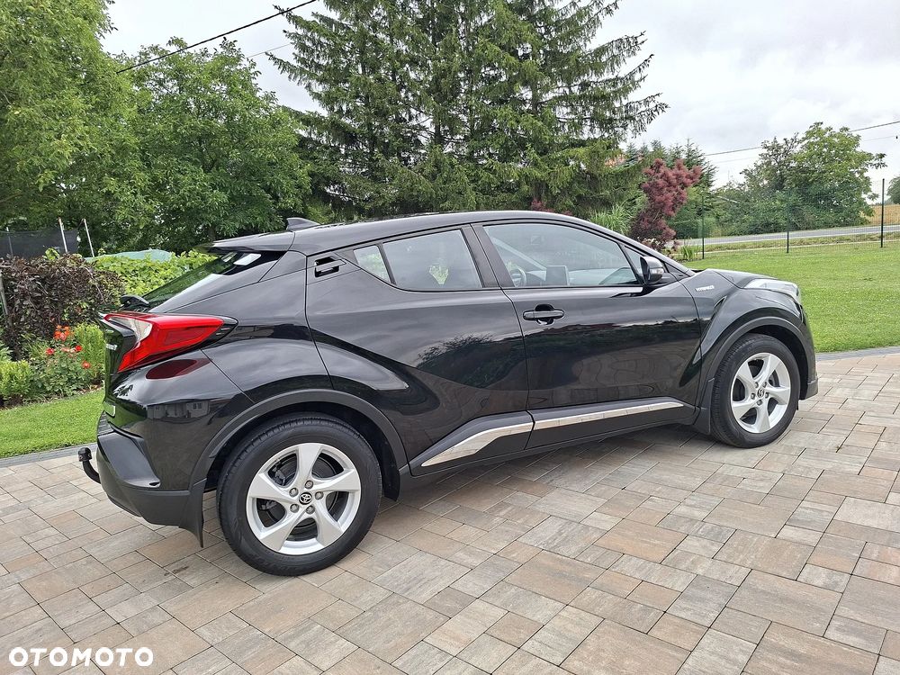 Toyota C-HR - 10
