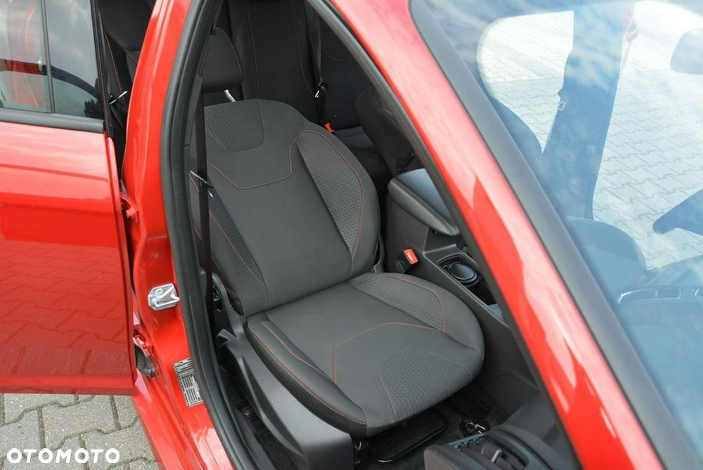 Ford Focus 1.5 EcoBoost STart-Stopp-System ST-LINE - 15