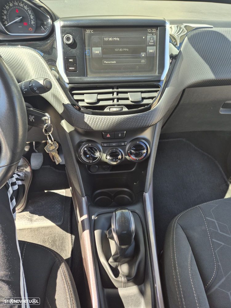 Peugeot 2008 1.6 BlueHDi Active - 10