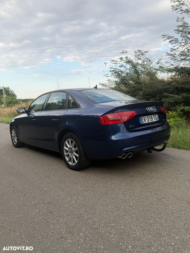 Audi A4 Avant 2.0 TDI DPF clean diesel multitronic Attraction - 5