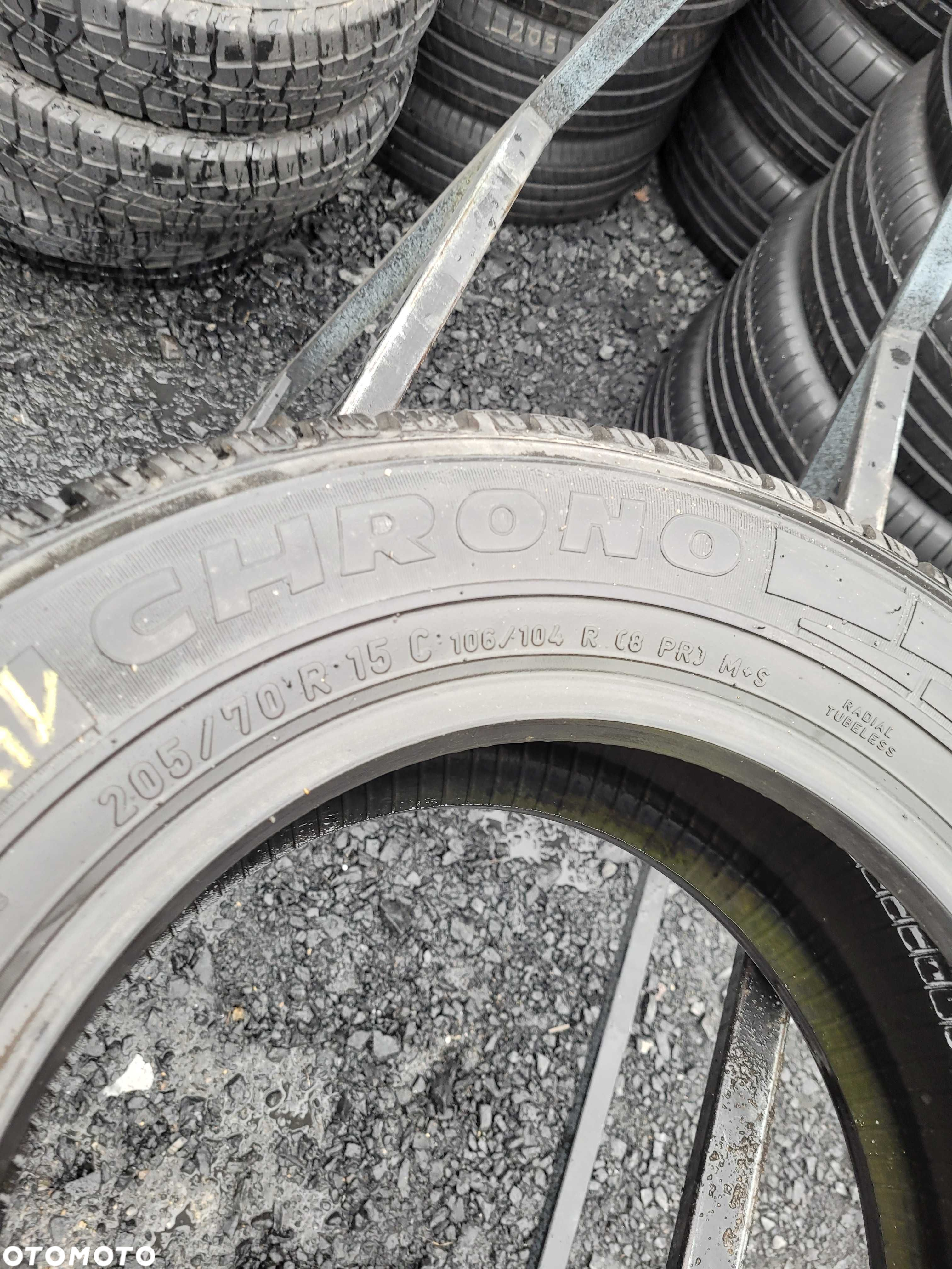 WYSYŁKA Opona Pojedyncza 205 70 R15C Pirelli Chrono Winter - 5