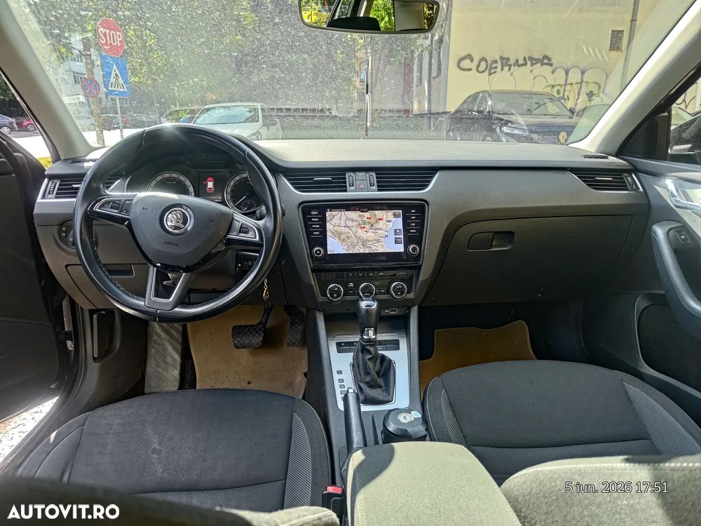 Skoda Octavia - 2