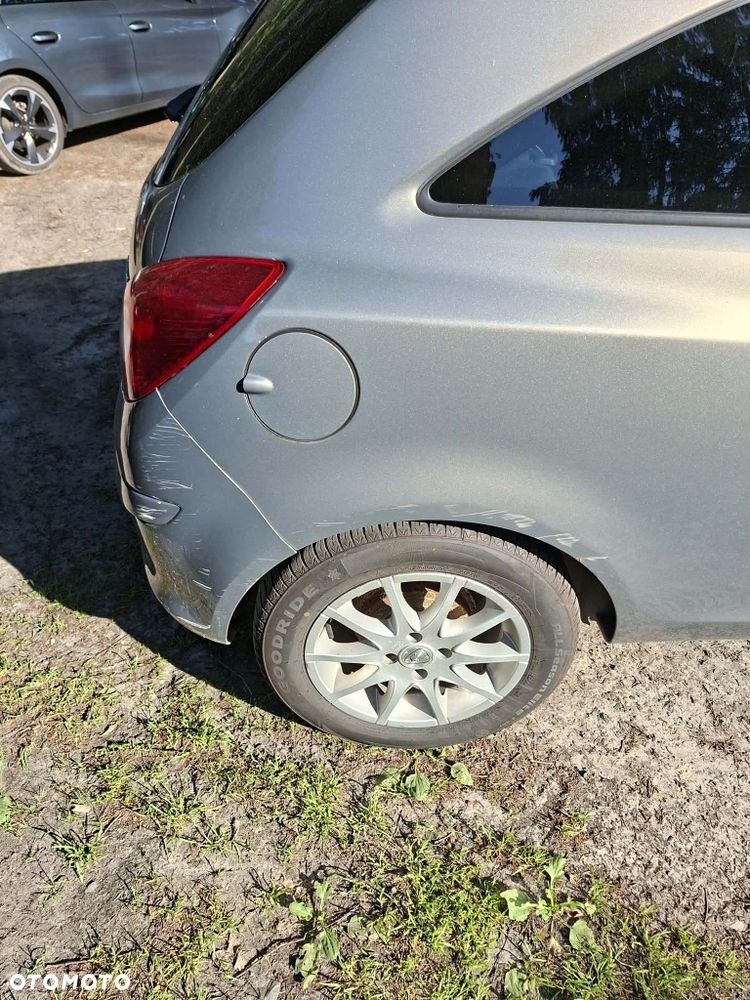 Opel Corsa - 7
